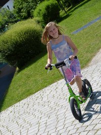 Imagefilm Deutsches Zentrum für Kinder- und Jugendrheumatologie Imagefilm Deutsches Zentrum für Kinder- und Jugendrheumatologie