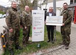 Bundeswehr und Rheuma-Kinderklinik gemeinsame Spendenübergabe